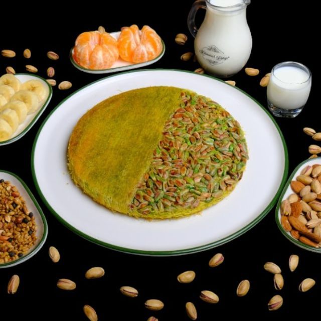 Peynirli Yarı Fıstıkzade Yarı Hasır Künefe