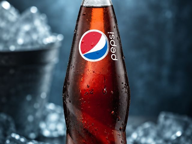 Pepsi Şişe Kola